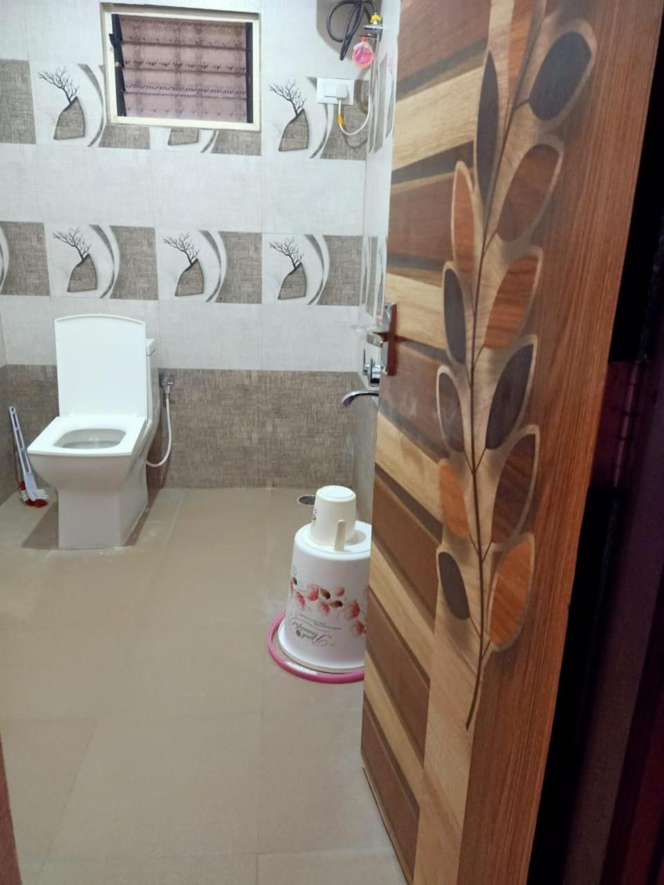 Leo Woods Hampi River View Hotell Exteriör bild